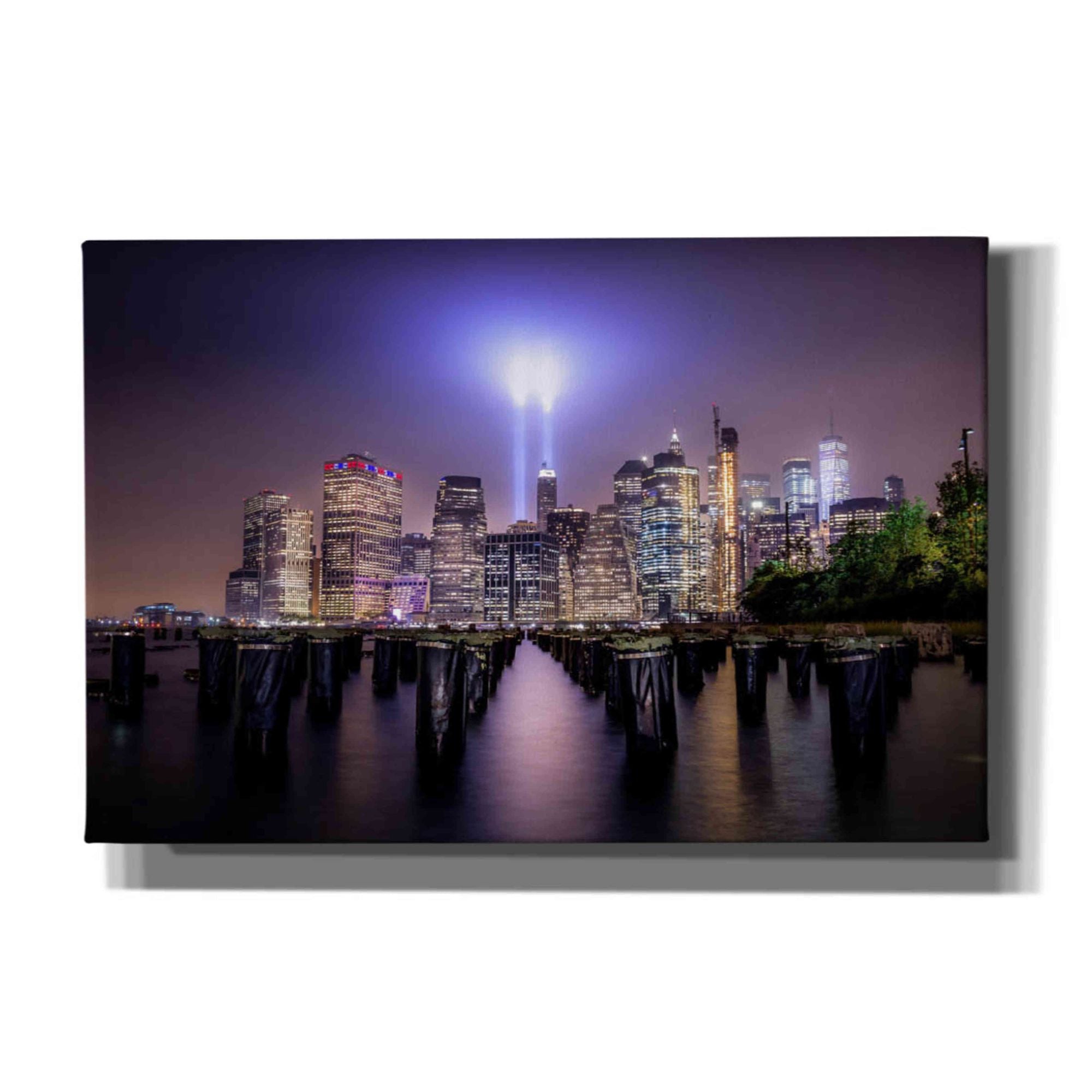'Spirit Of New York II' by Nicklas Gustafsson Canvas Wall Art