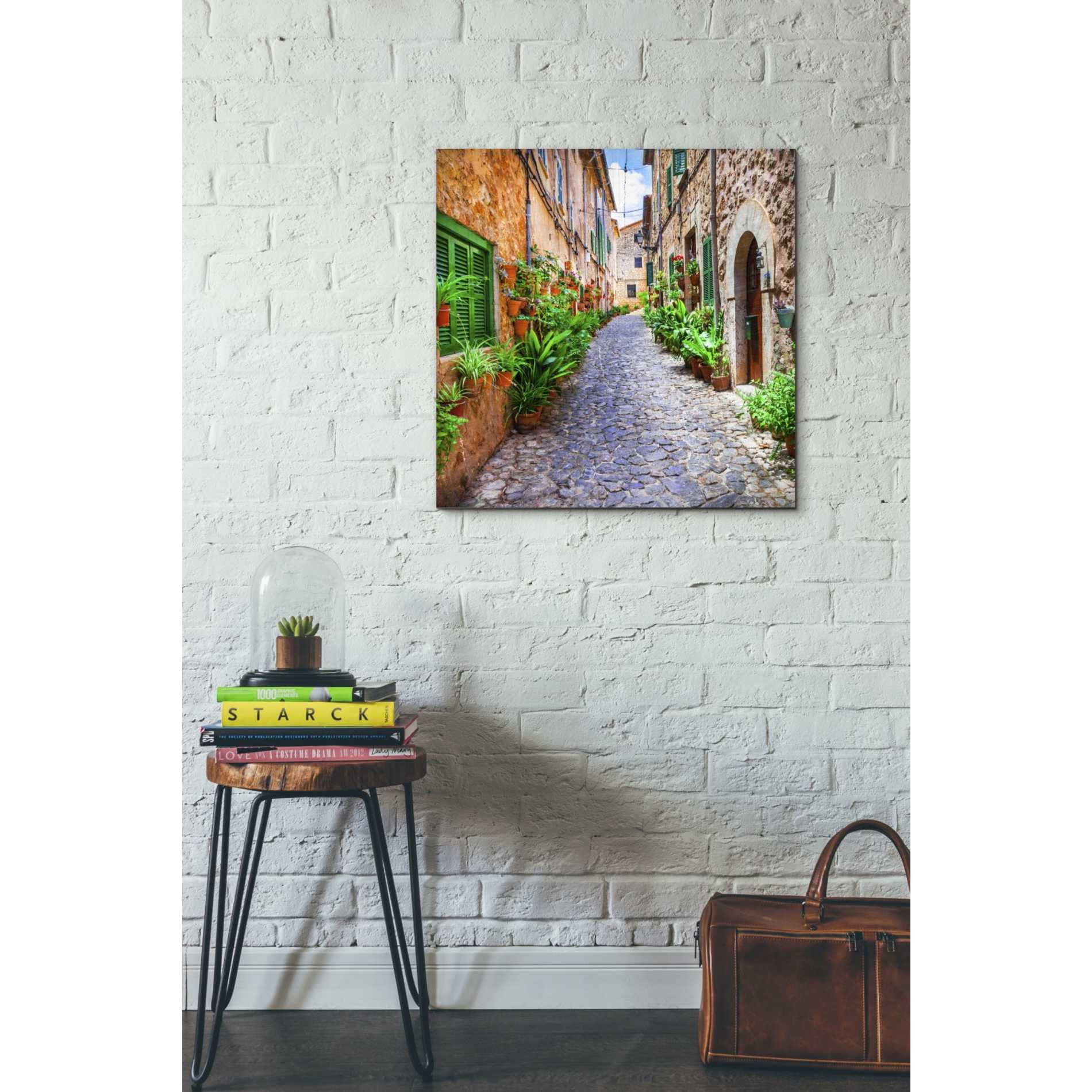 'Vecino I' Canvas Wall Art,26 x 26