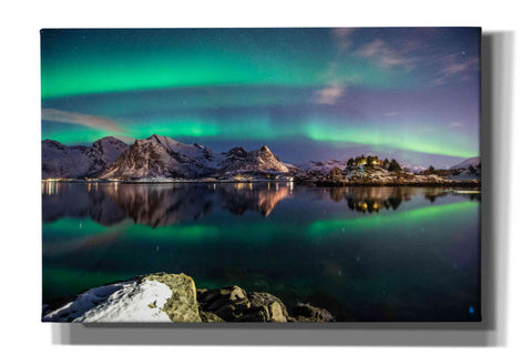 Image of 'Northern Light Aurora Borealis' by Epic Portfolio, Giclee Canvas Wall Art