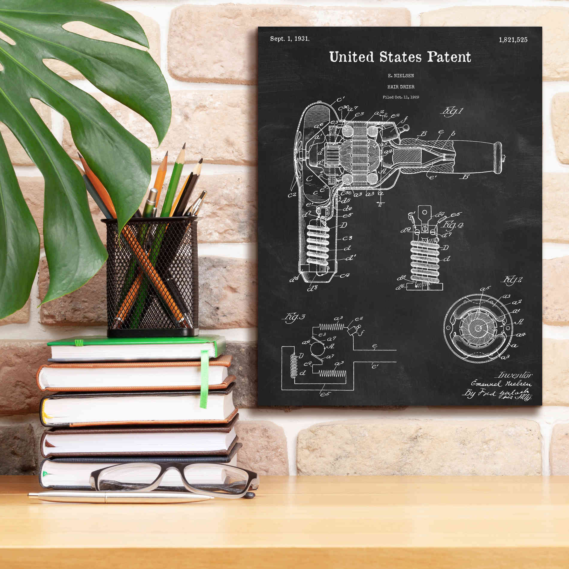 'Hair Dryer Blueprint Patent Chalkboard,' Canvas Wall Art,12 x 16