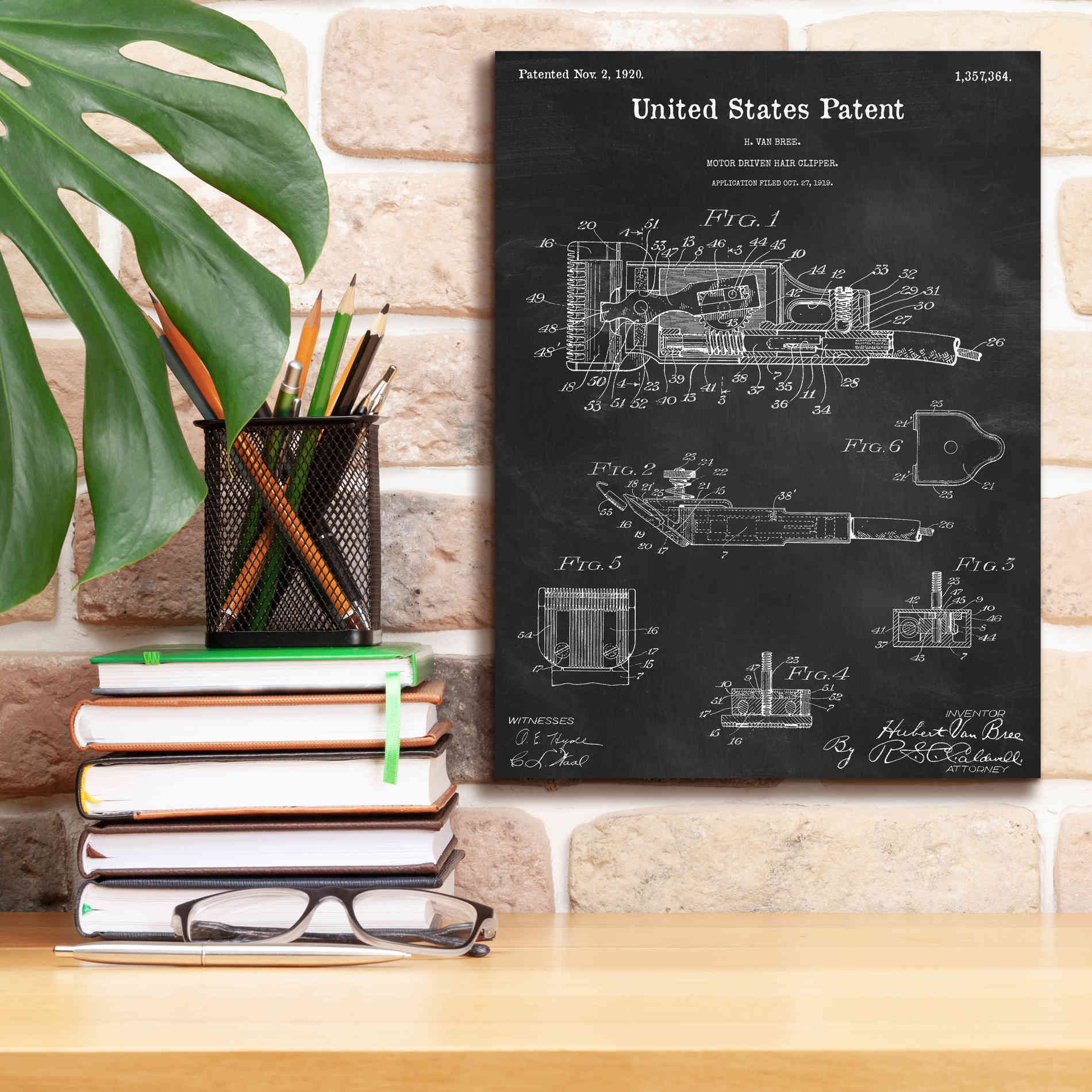 'Motor Hair Clipper Blueprint Patent Chalkboard,' Canvas Wall Art,12 x 16