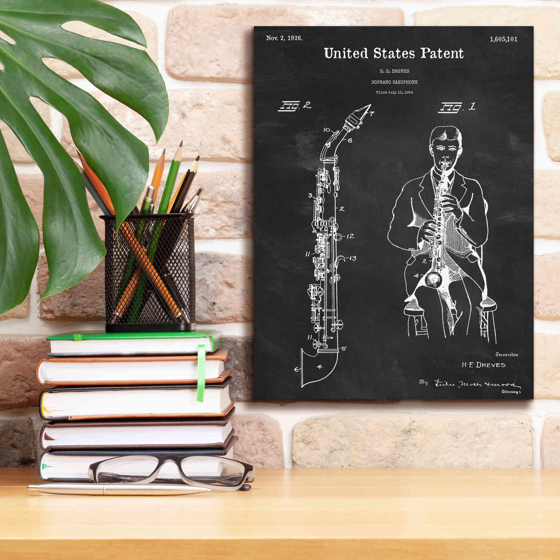 'Soprano Saxophone Blueprint Patent Chalkboard,' Canvas Wall Art,12 x 16