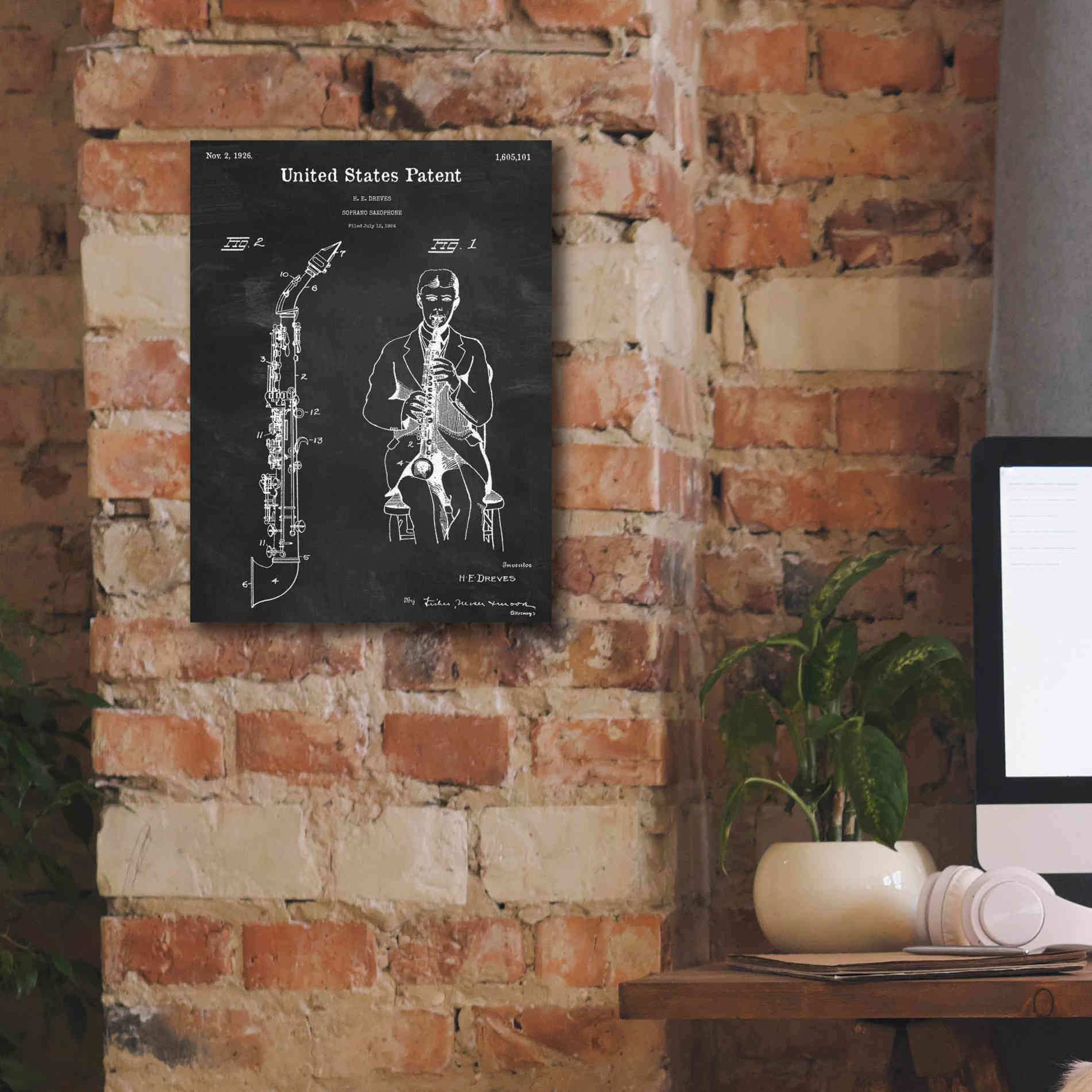 'Soprano Saxophone Blueprint Patent Chalkboard,' Canvas Wall Art,12 x 16