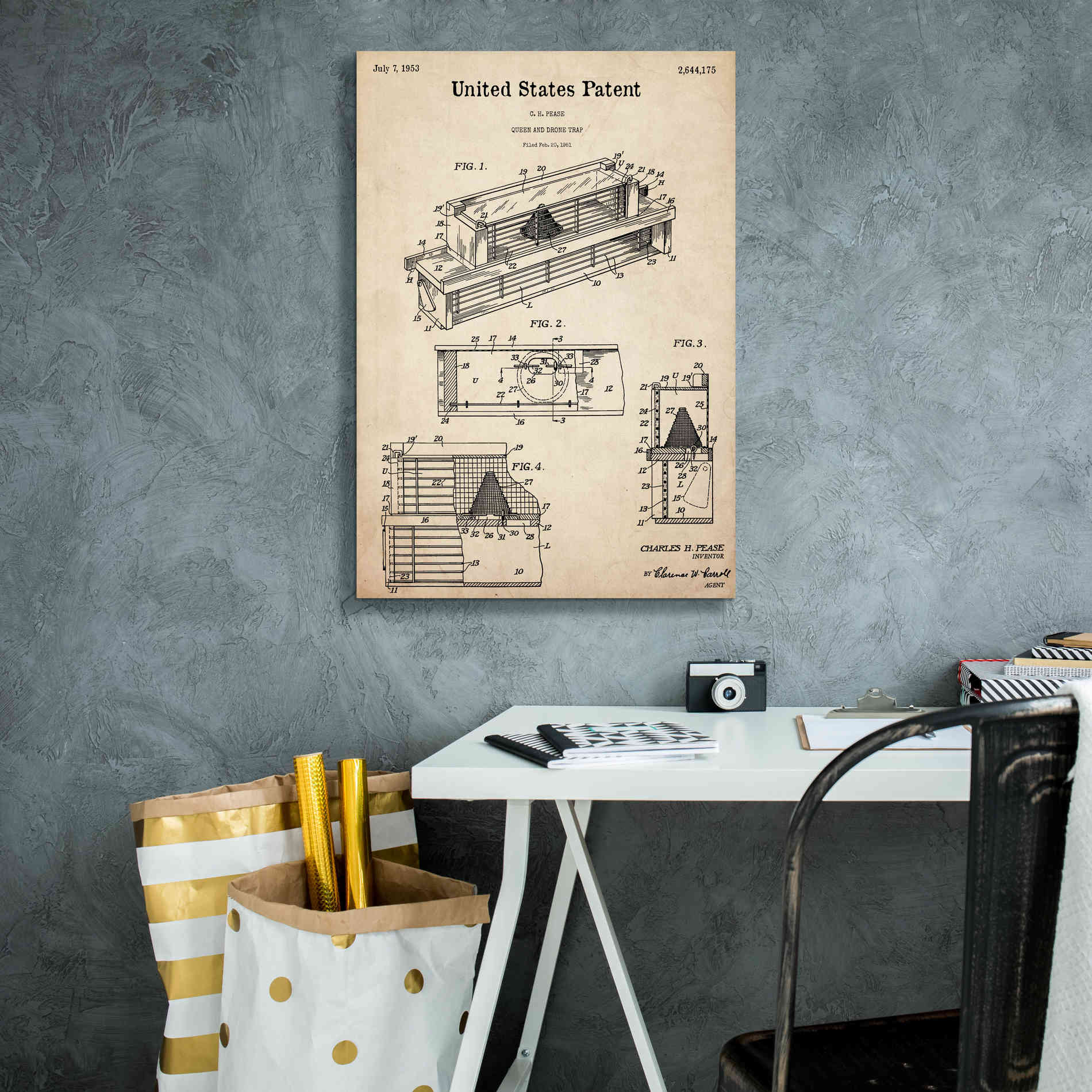 'Queen and Drone Trap Blueprint Patent Parchment,' Canvas Wall Art,18 x 26